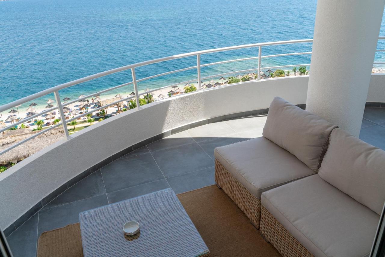 Limani Luxury Beachfront Apartament