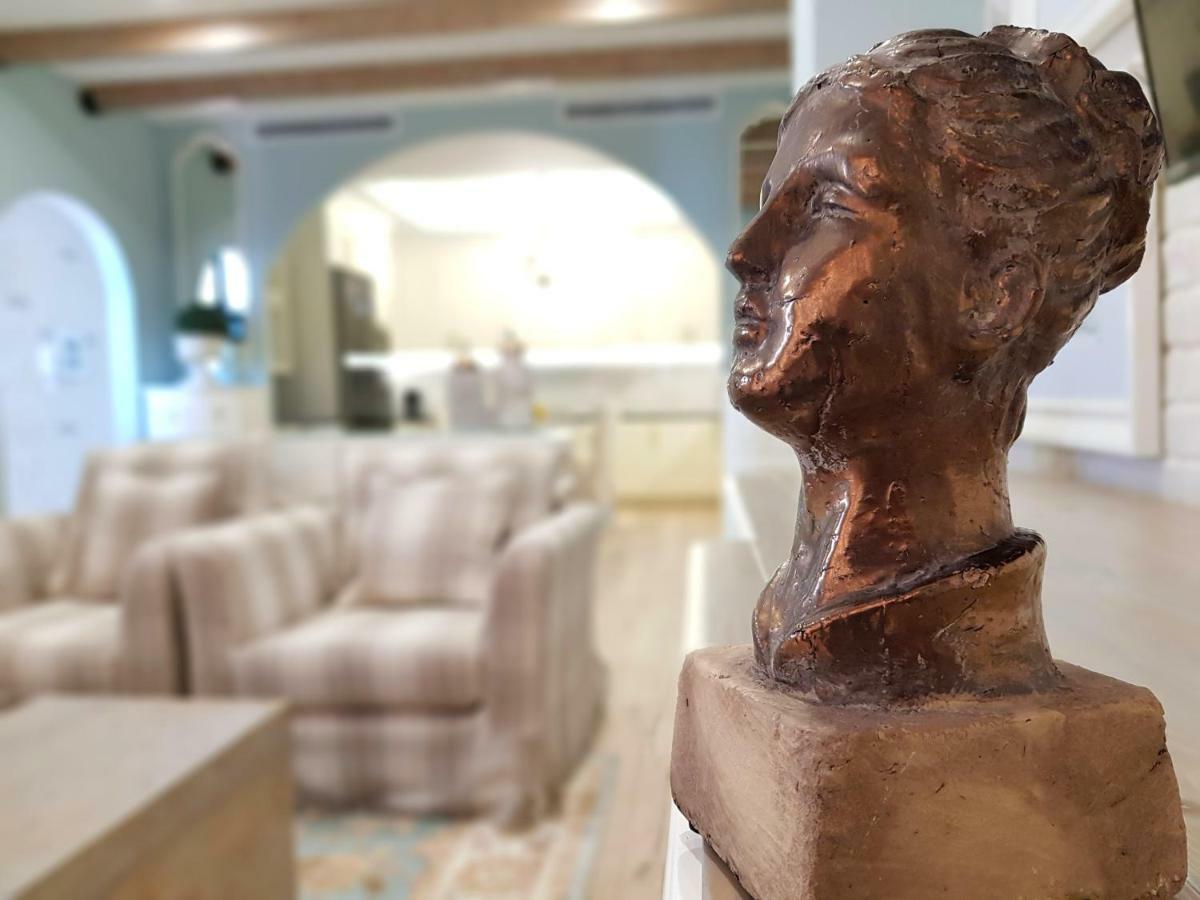Limani Luxury Beachfront Sarandë